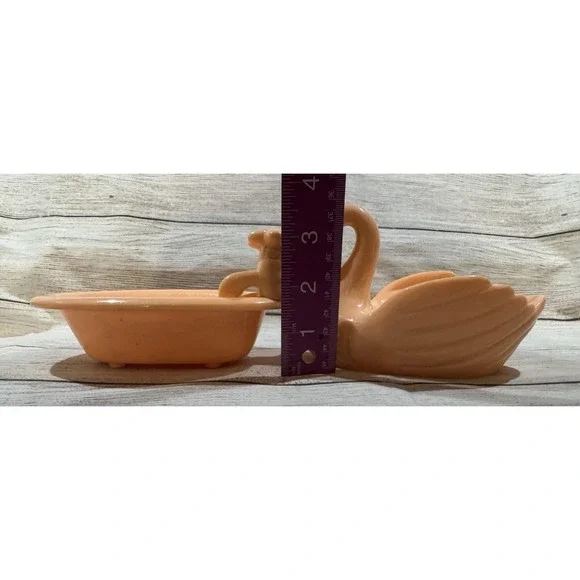 Vintage Retro Lot Of 2 Peach Hard Plastic Swan & Bathtub Soap Dish MCM Tub6 - Picture 5 of 6